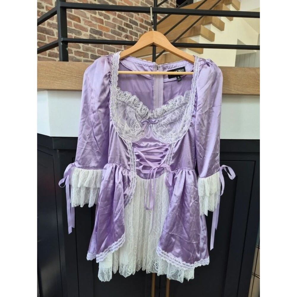 Trickz N' Treatz Light Purple Satin Lace Dress / Costume โ Size Medium